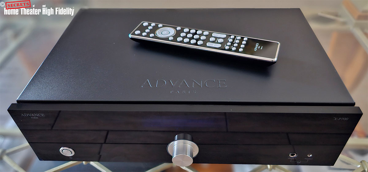 Advance-Paris-X-P700-preamp-with-remote